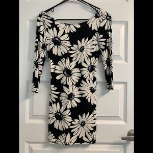 Forever 21 Black and White Daisy Bodycon Dress